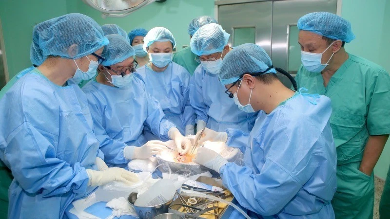 中央顺化医院通过器官移植领域夯实自身地位