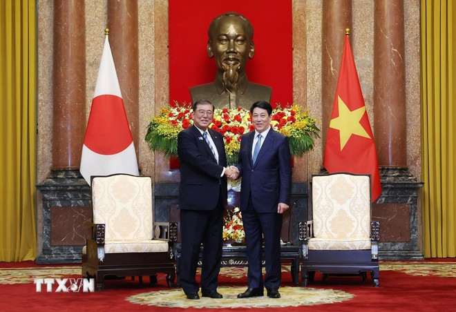 国家主席梁强会见日本首相石破茂。图自越通社