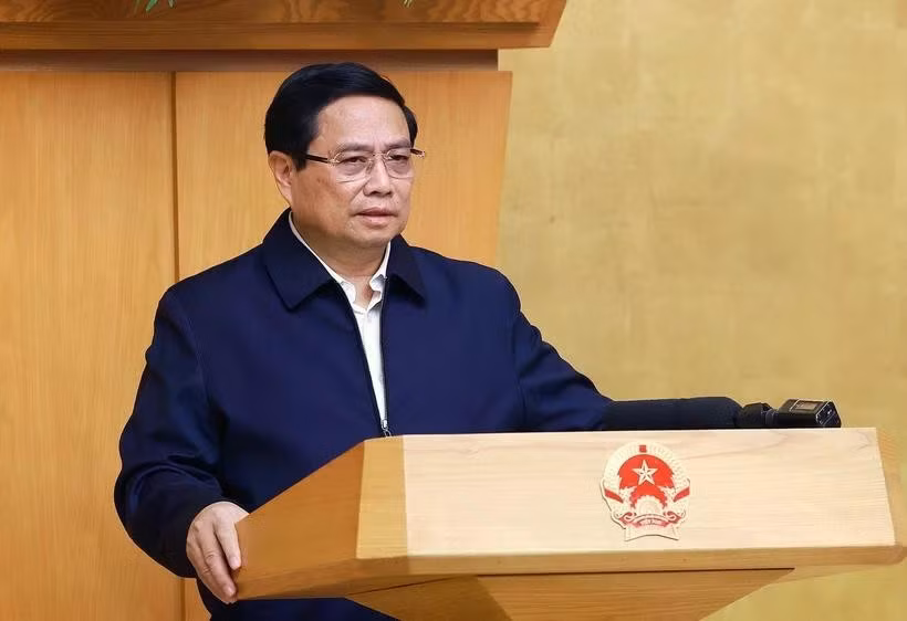 越南政府总理范明政主持召开了政府2025年1月份例行会议。图自越通社