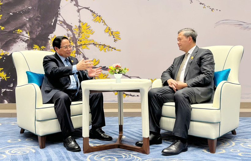 越南政府总理范明政会见了柬埔寨首相洪玛奈。图自越通社