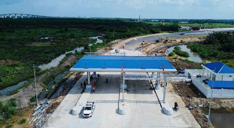 自8月19日起对胡志明市三环路与胡志明市 - 隆城 -油椰高速公路立交段进行收费。图自越通社
