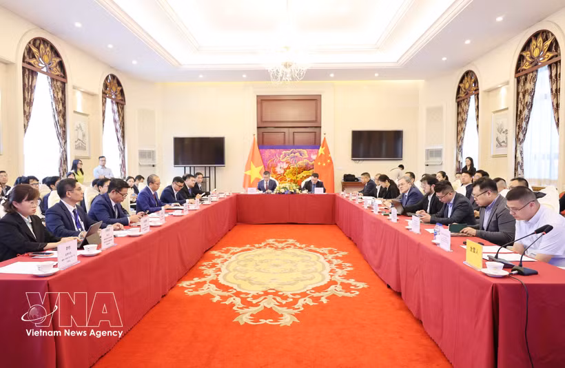 越中绿色工业合作交流会现场。图自越通社