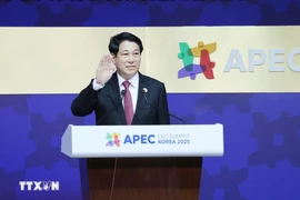 越南国家主席梁强于2025年10月30日在韩国出席亚太经合组织（APEC）工商领导人峰会。图自越通社