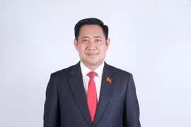 占巴塞省委书记阿伦赛·苏纳拉特。图自越通社