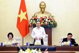 国会主席陈青敏在国会大厦主持召开第十六届国会第一次会议筹备会议。图自越通社