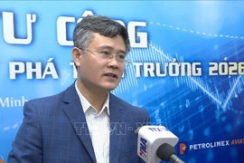 富布莱特公共政策与管理学院讲师杜天英俊博士。 图自越通社