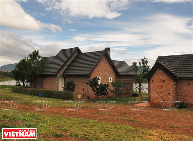 庄园内的玲珑小屋乳品加工厂（图片来源：越通社）