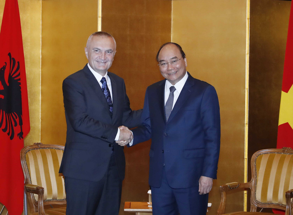 阮春福会见阿尔巴尼亚总统伊利尔•梅塔。图自越通社