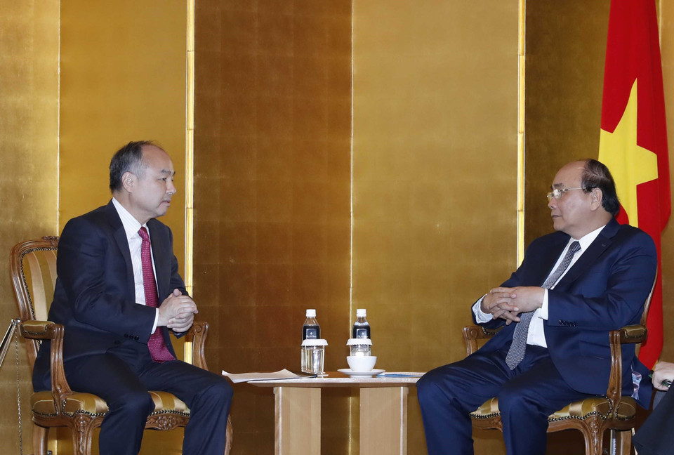 阮春福会见日本科技投资巨头软银集团(Softbank)董事长兼总裁孙正义。图自越通社