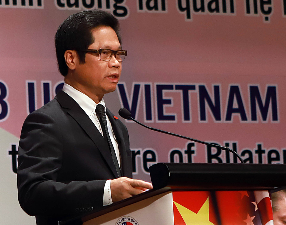 越南工商会主席武进录发表讲话。 图自越通社