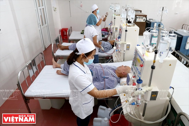 海后县医院安装现代的机械设备。