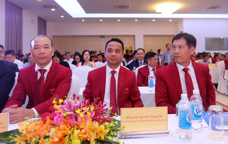 越南代表团所参加的比赛项目包括田径、射击、游泳、举重、体操、班卡苏拉、空手道、跆拳道、武术、自行车、击剑、射箭、男子足球、女子足球等。越通社记者 仲达 摄