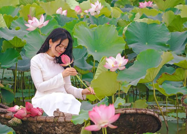 莲花女孩。（图片来源：人民报）