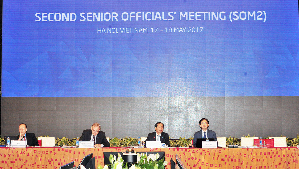 2017年亚太经合组织第二次高官会主席团。（图片来源：越通社）