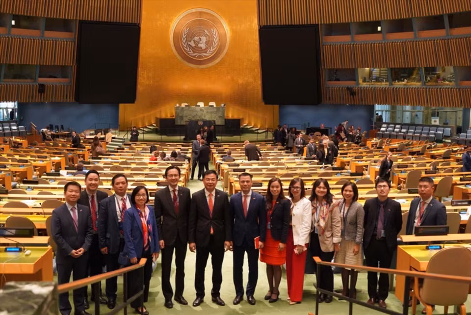 越南代表团参加联合国人权理事会的投票活动。图自 越通社