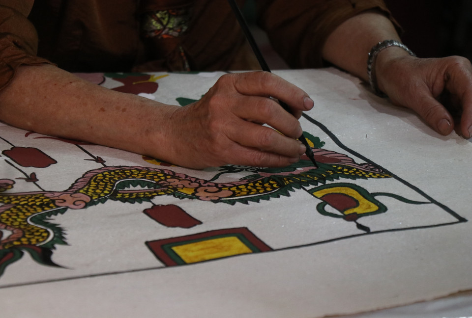 龙形象是东湖村艺人的取之不尽的创作源泉。图自越通社