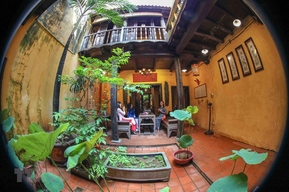 再现古老河内市特色建筑和生活空间。图片来源：越通社