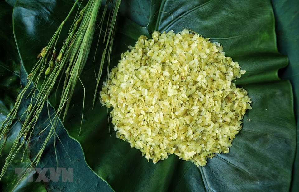 望村扁糯拥有纯翠绿色，仿佛淡米香味。越通社记者 诚达 摄