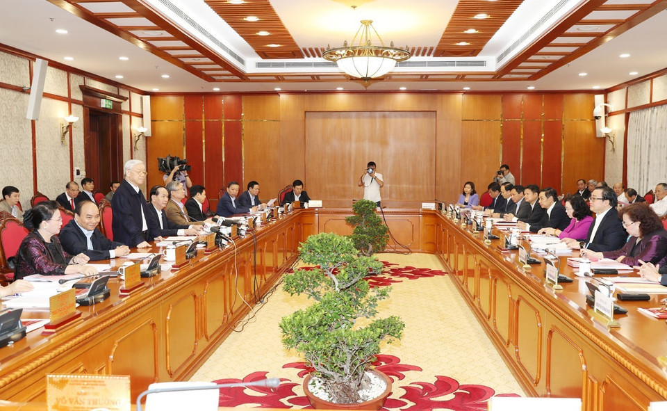 越南共产党总书记阮富仲在会上发表讲话。越通社记者 智勇 摄