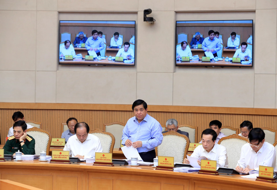 越南计划与投资部部长阮志勇在会上发表讲话。越通社记者 统一 摄