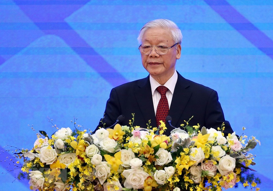 越共中央总书记、国家主席阮富仲在第37届东盟峰会开幕式上发表讲话。图自 越通社