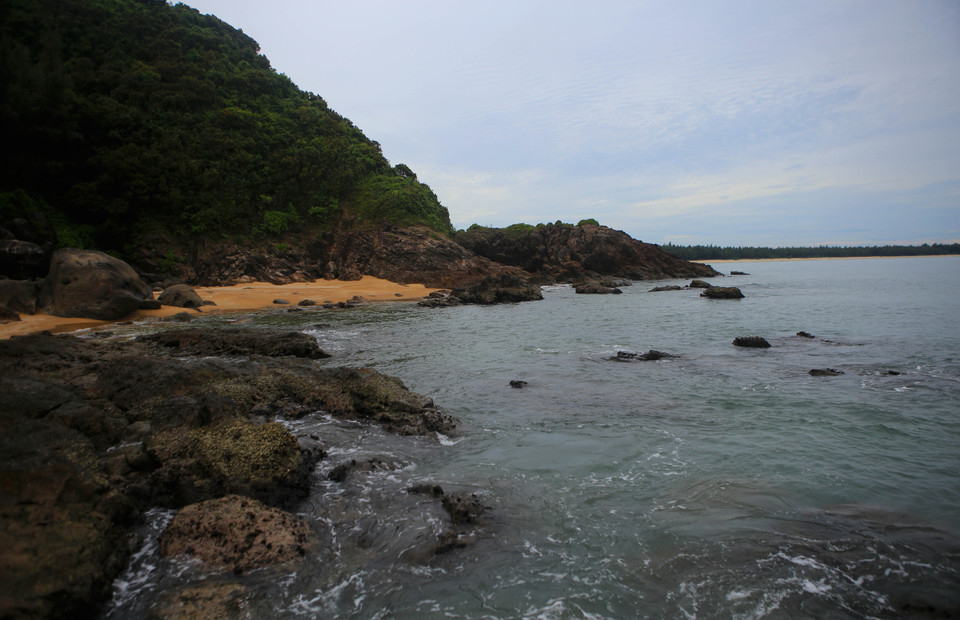 含龙海礁原始美。越通社记者 胡球 摄