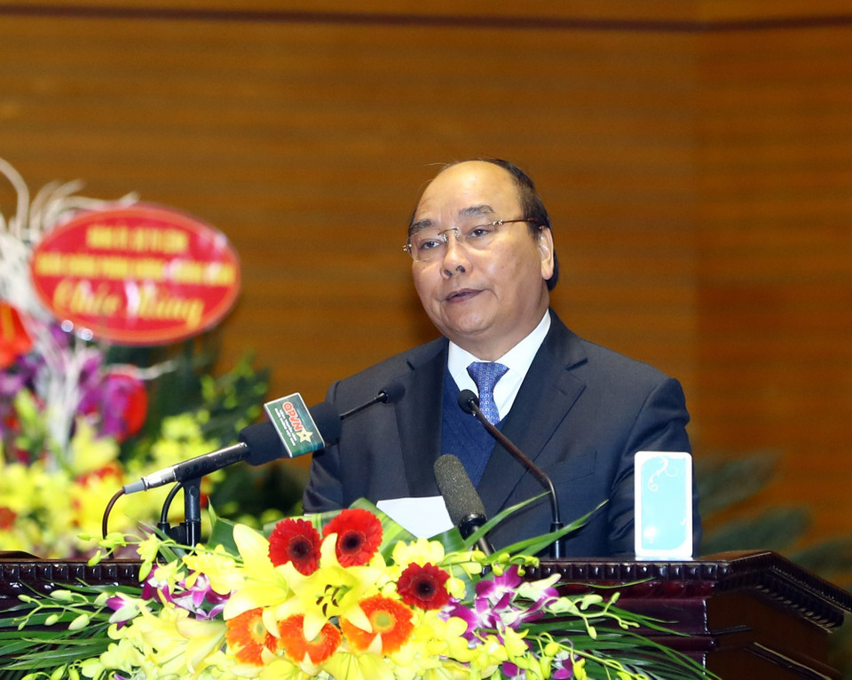 阮春福在仪式上发表讲话。越通社记者 统一 摄