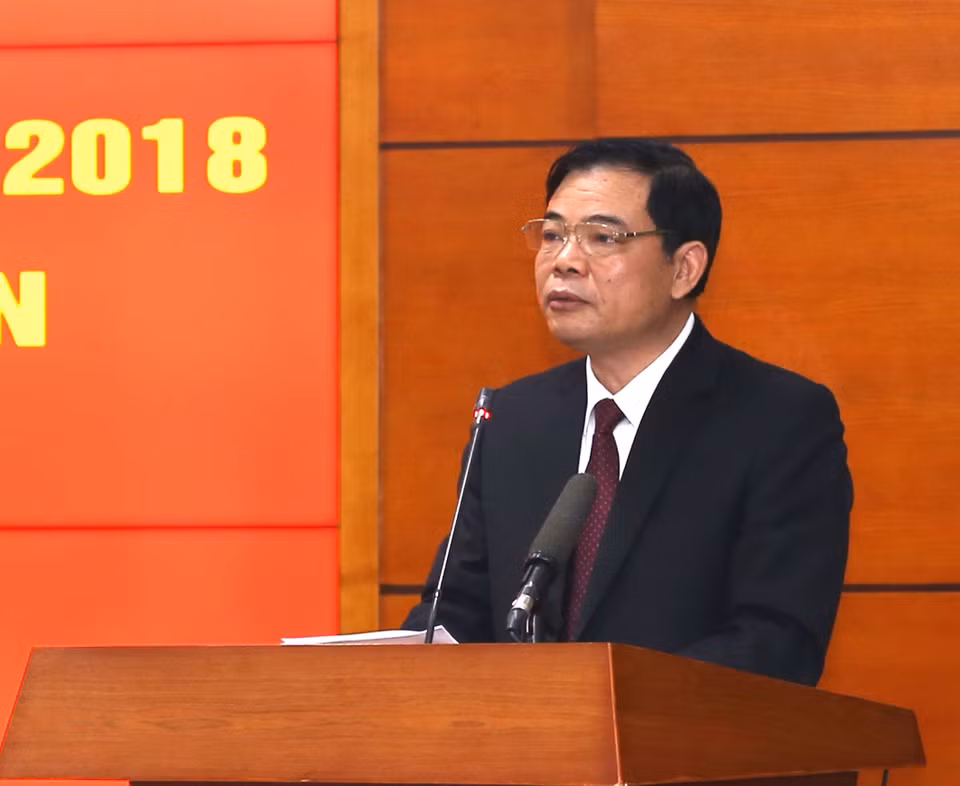 越南农业与农村发展部长阮春强在会议上发言。 越通社记者 武生 摄