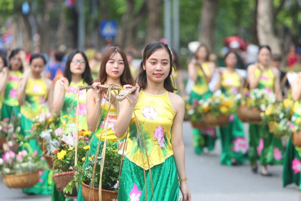 纪念活动现场热闹纷呈。越通社记者成达 摄