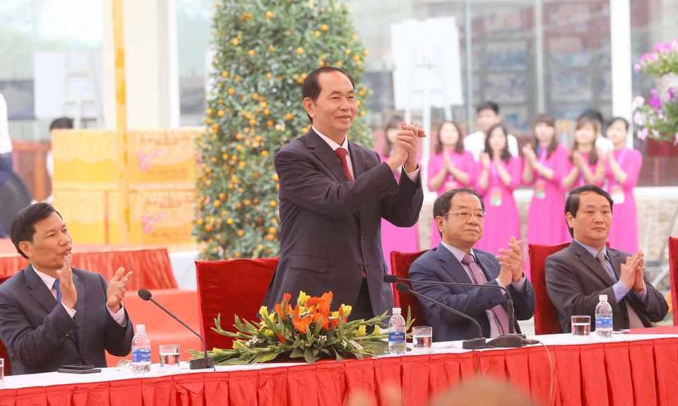 国家主席陈大光代表党、国家领导人出席2018戊戌年春节“祖国各地春色节”。越通社记者 尹晋 摄