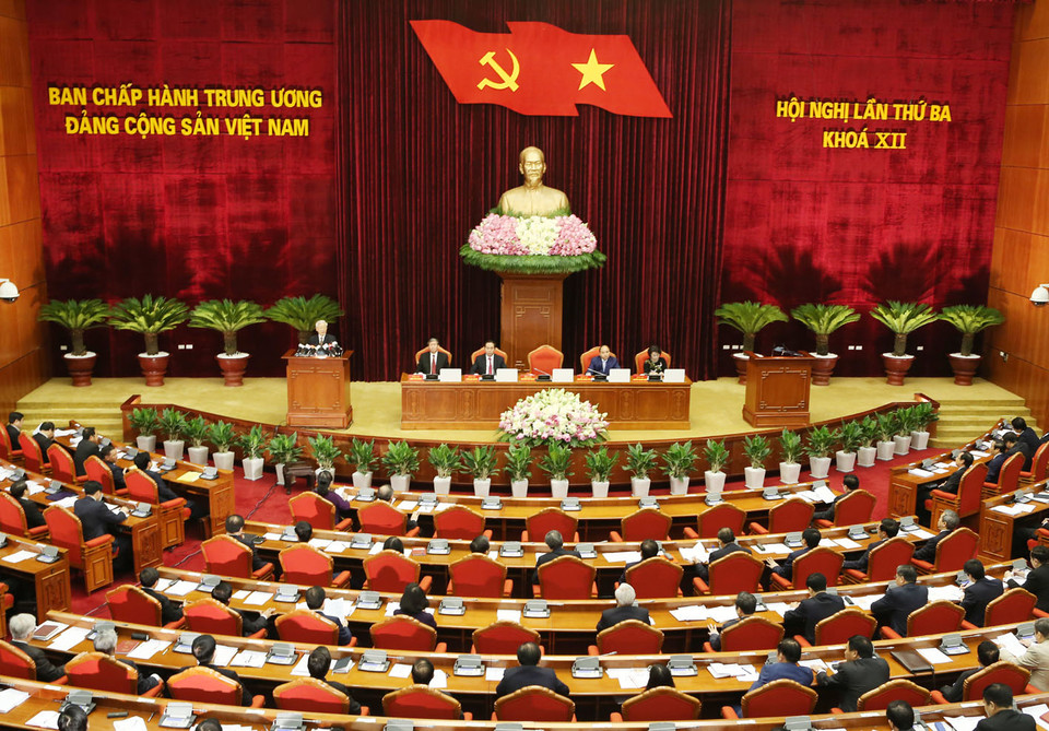 越共第十二届中央委员会第三次全体会议于7月4日上午在首都河内开幕。（图片来源：越通社） 