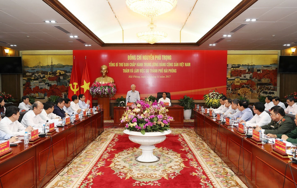 越共中央总书记阮富仲发表讲话。（越通社记者智勇 摄）