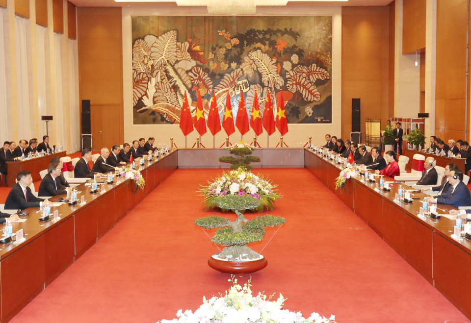 越南国会主席阮氏金银会见中共中央总书记、中国国家主席习近平。（图片来源：越通社）