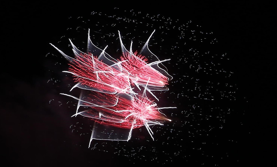 2018年岘港国际烟花节——一场视觉盛宴。 越通社记者 陈黎林 摄