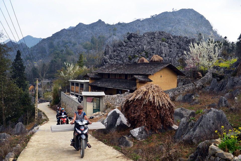 人民的生活水平逐步改善。（图片来源：越通社）