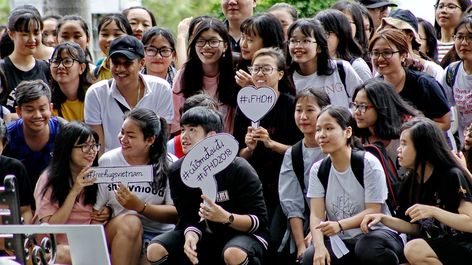 越南举行2018年自由拥抱运动。（图片来源：越通社）
