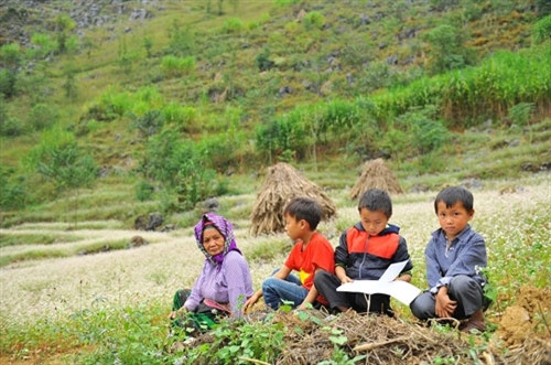 （图片来源：dantocmiennui.vn）