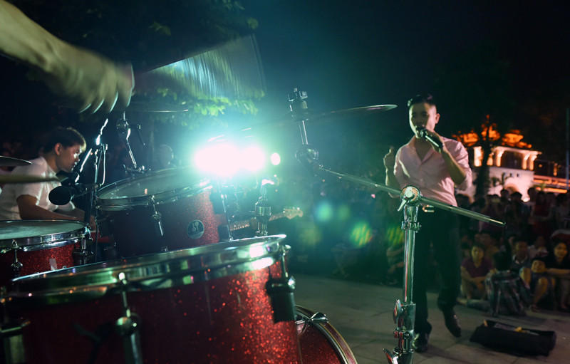 还剑湖周边区域步行街逐渐成为河内市文化亮点。（图片来源：越南《人民报》）