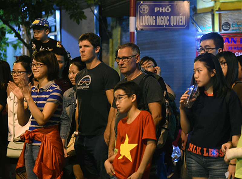 吸引国内外游客。（图片来源：越南《人民报》）