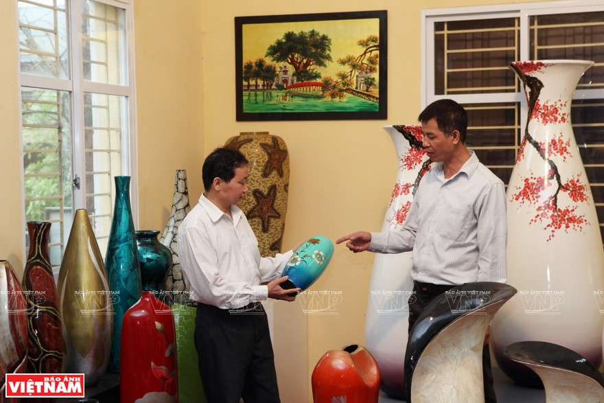 下泰村有很多专卖店。图自越南画报