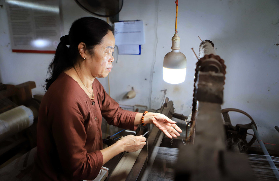 丝织工序。图自越通社