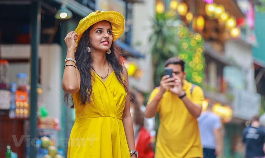 网站还写道，河内是游客必游之城之一，很多旅游景点在此荟萃，如大教堂、文庙国子监、还剑湖的玉山祠等。图自Vietnam+