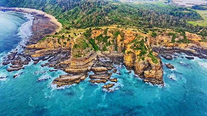 姑苏岛媚娇岩石滩之美。（图片来源：广宁报网）