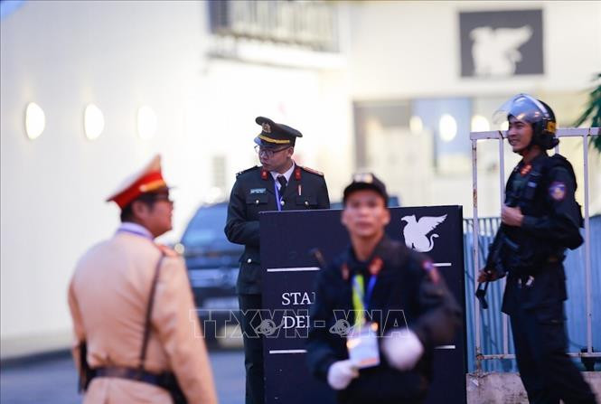 特朗普居住的JW万豪酒店和周边地区安全措施提升到最高级别。越通社记者 仲达 摄