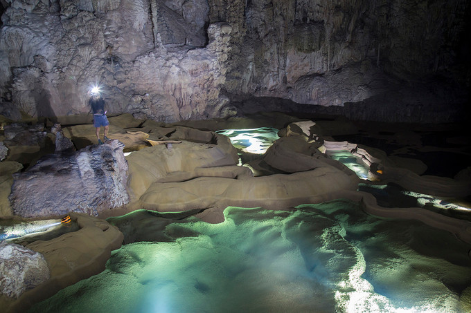 三天两夜的时间里，游客们还有机会探险虎洞穴和Over洞穴，其中，Over洞穴高度90米，长达3.2公里。（图片来源：互联网）