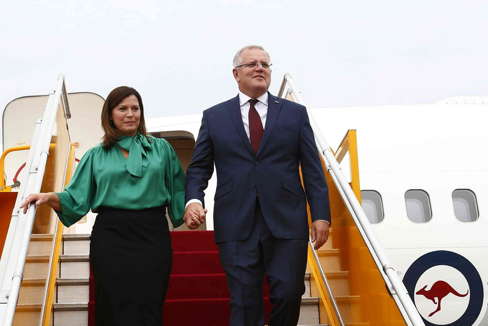  澳大利亚总理斯科特·莫里森及夫人8月22日抵达河内，开始对越南进行的正式访问。越通社记者文叠 摄