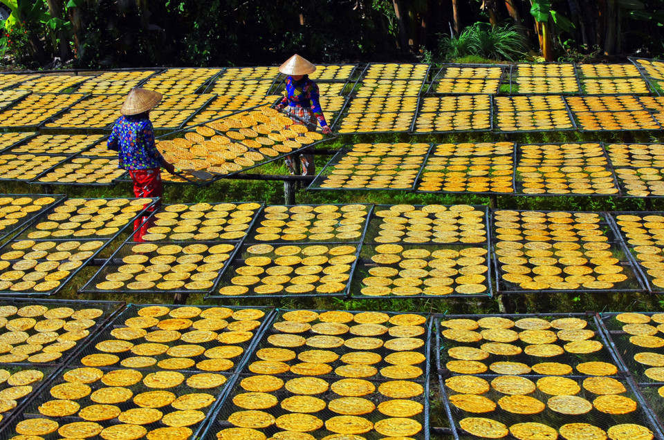 陈文时县干香蕉手工艺村。图自越通社