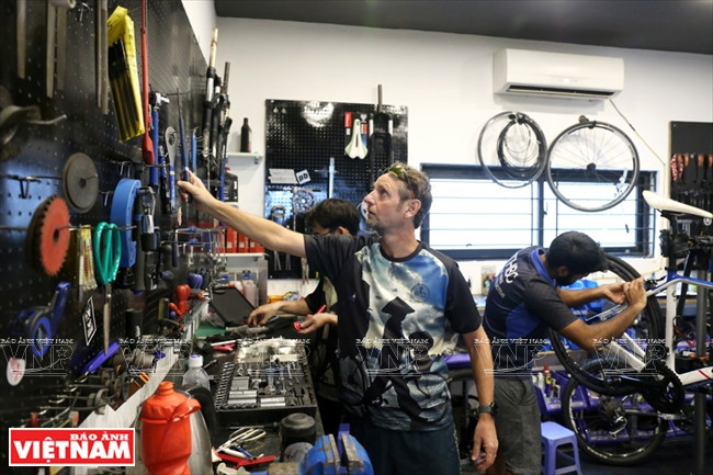 THBC设有专门修理、保养的地方。越南画报记者 碧云/庆龙