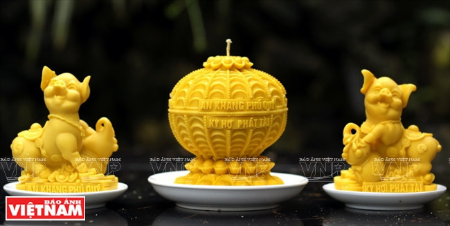 杨黄通大越公司的若干产品。