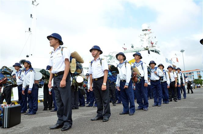  为此次长途旅行做好准备。越通社记者光泰 摄